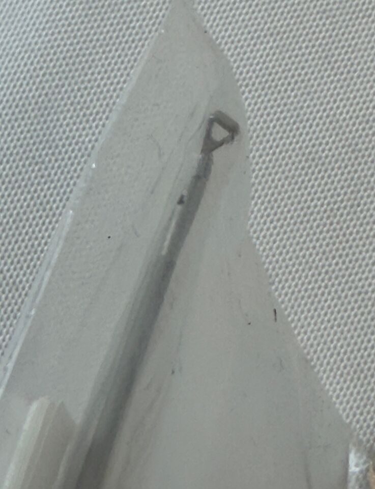 KARL STORZ 8593GK Laryngeal Alligator Forcep Curved Up Right Triangular Jaw 18cm — photo 3