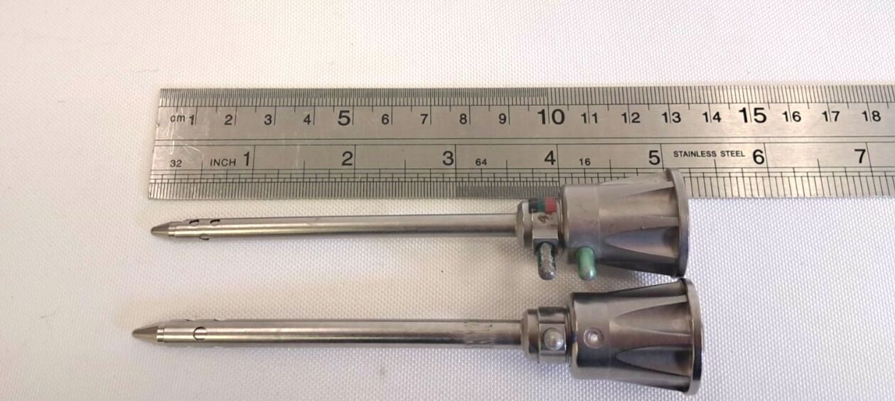 LINVATEC 4.6mm & 5.8mm Fenestrated Cannulas w/ Obturators & Adapters — photo 4