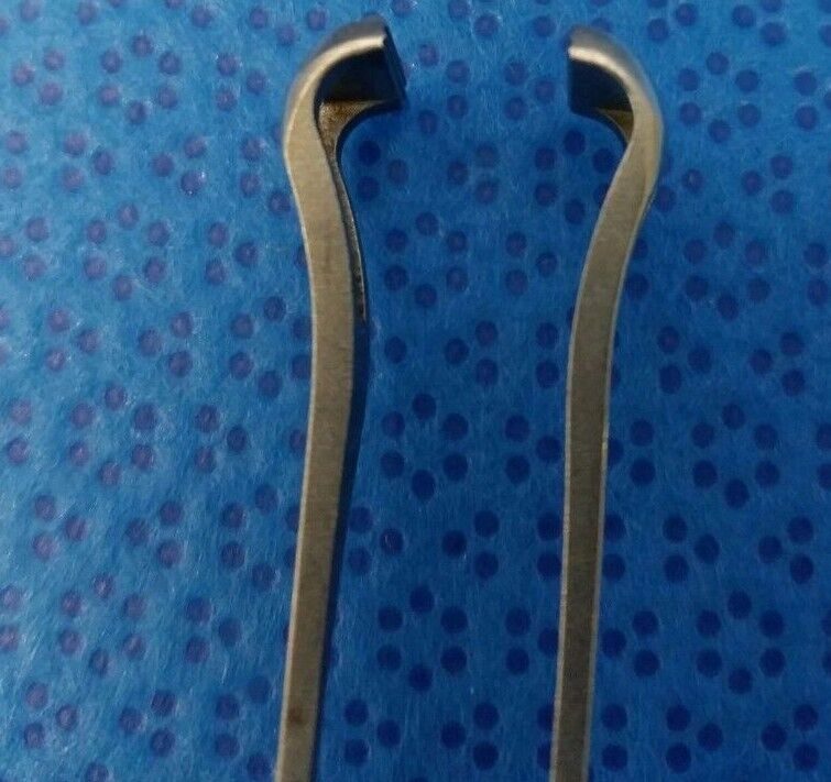 CABOT MEDICAL Nanticoke Babcock Laparoscopic Forcep 11mm X 36cm — photo 8