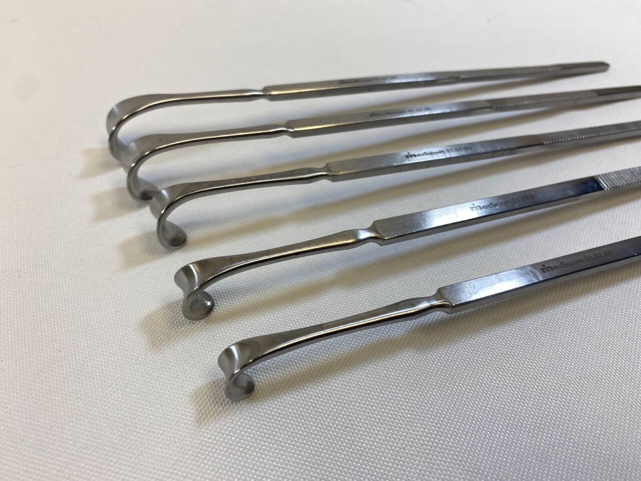 MEDICON 51.57.89, 91, 93, 95, & 51.57.98 Set of 5 Gil-Vernet Hilar Retractors — photo 2