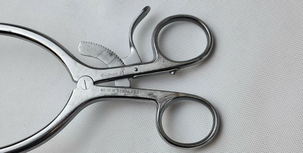 CODMAN 50-1210 Surgical Gelpi Retractor 7-1/4" — photo 3