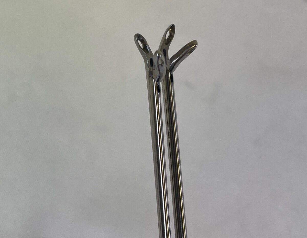 RICHARDS OLYMPUS 23-0732 & 23-0733 Weil Blakesley Forceps L&R 30deg Tip 2.5X5.5mm — photo 5