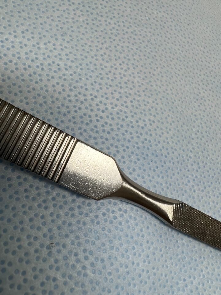SYNTHES D2117-00 Double-Ended Fomon Rasp 8mm — photo 1