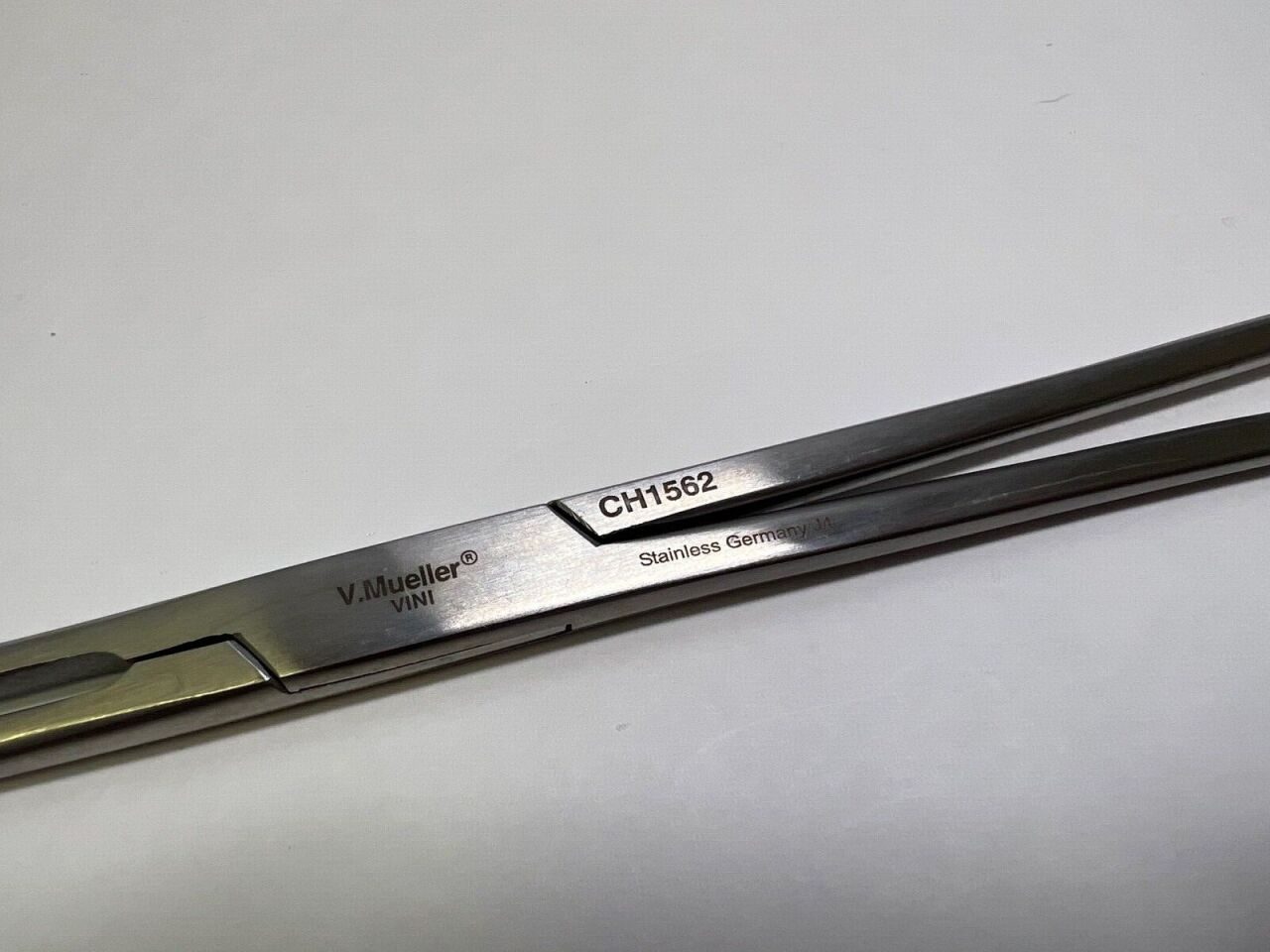 V. MUELLER CH1562 Allis Tissue Forceps 12" Ratchet Lock 5 X 6 Teeth — photo 3