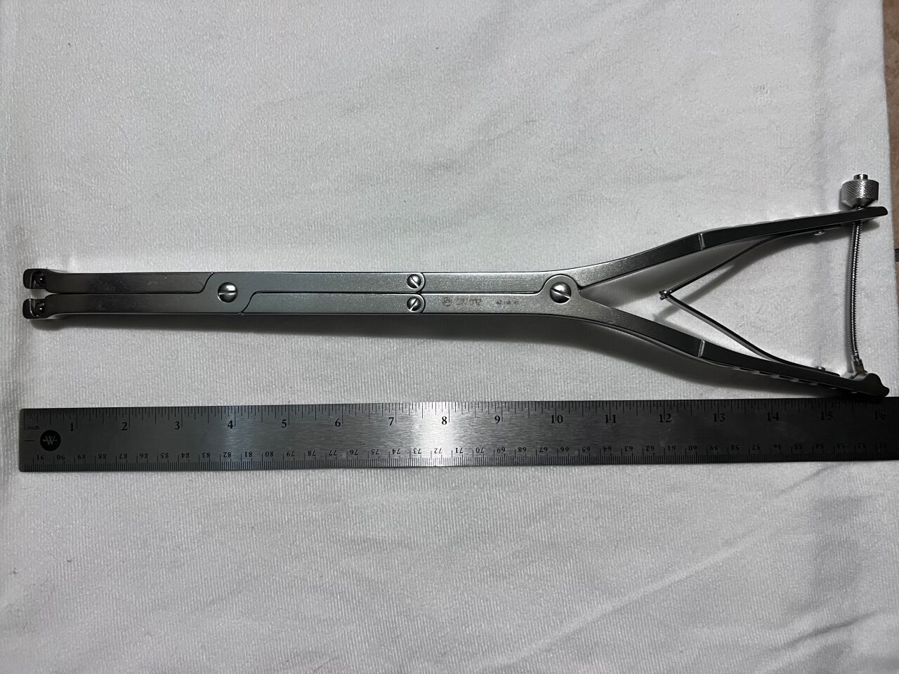 SYNTHES 397.012 Bone Distraction Forceps — photo 3