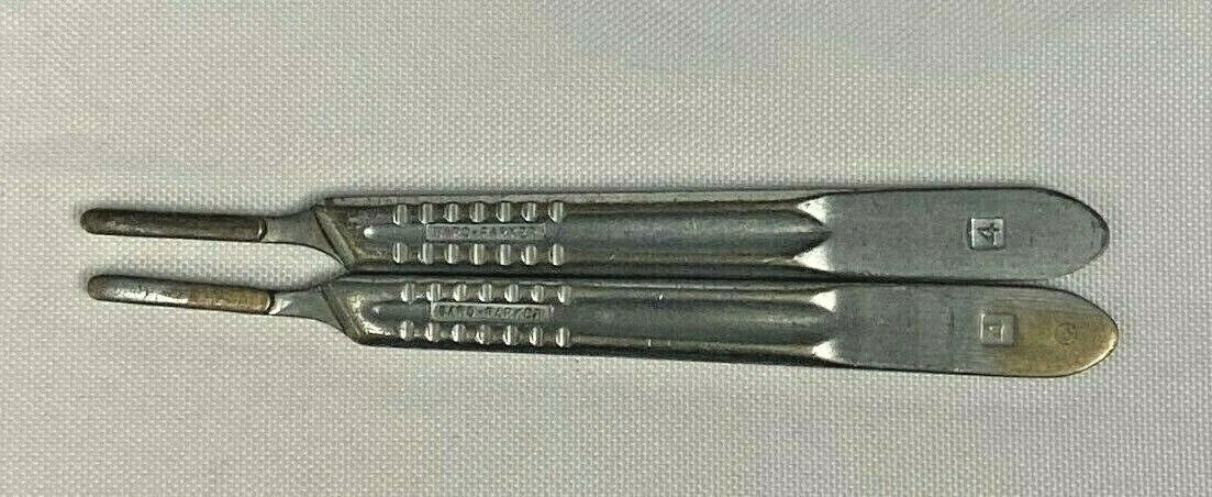 BARD-PARKER #4 Lot of 2 Knife Handles Overall Length 5.5"