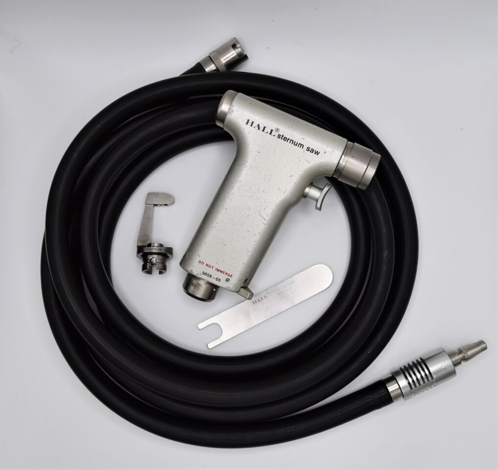 ZIMMER HALL 5059-05, 5059-06, 5059-07, 5052-10 5059-05 Sternum Saw, Guard 5059-06 Wrench 5059-07 Hose 5052-10 Case