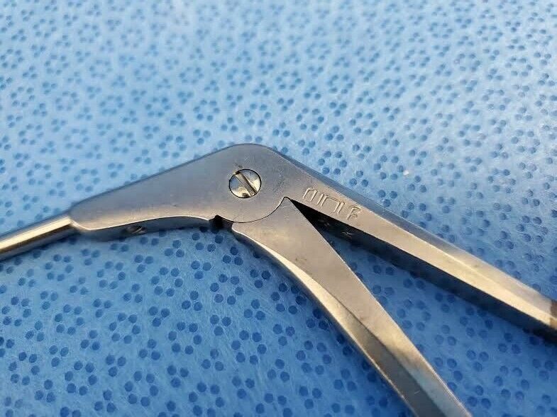 R. WOLF Arthroscopy Left Curved Serrated Biopsy Punch Forceps - Set of 2 — photo 2