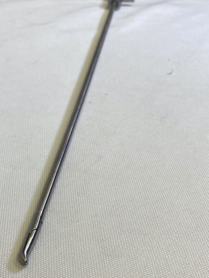 5mm x 34cm CarbBite Tooth Jaw Ratchet Laparoscopic Needle Holder — photo 9