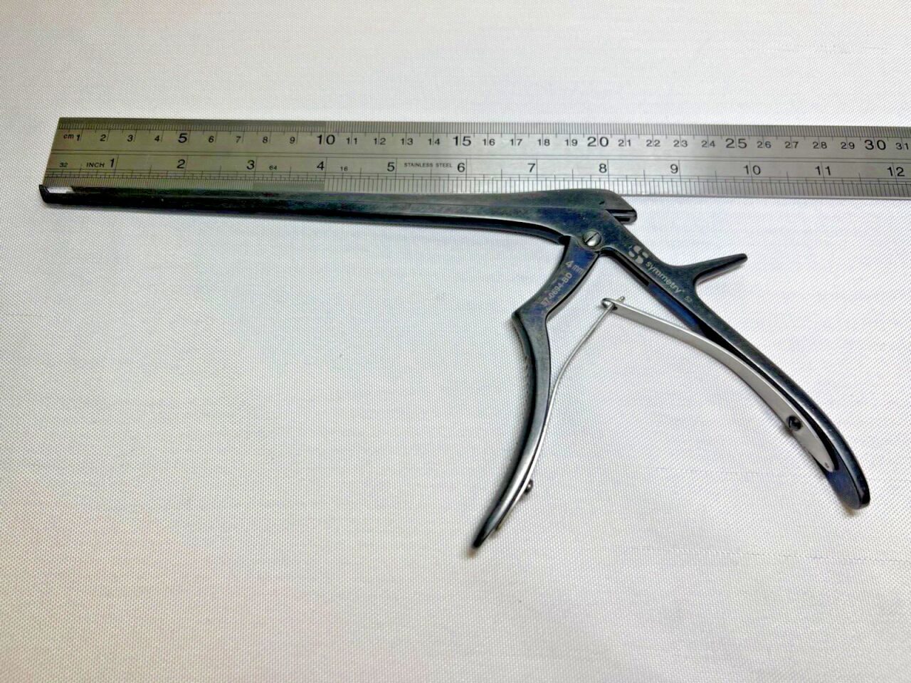 SYMMETRY 57-0694-BD , 8" Length Micro Kerrison Rongeur 4mm X 40deg Up Bite — photo 6