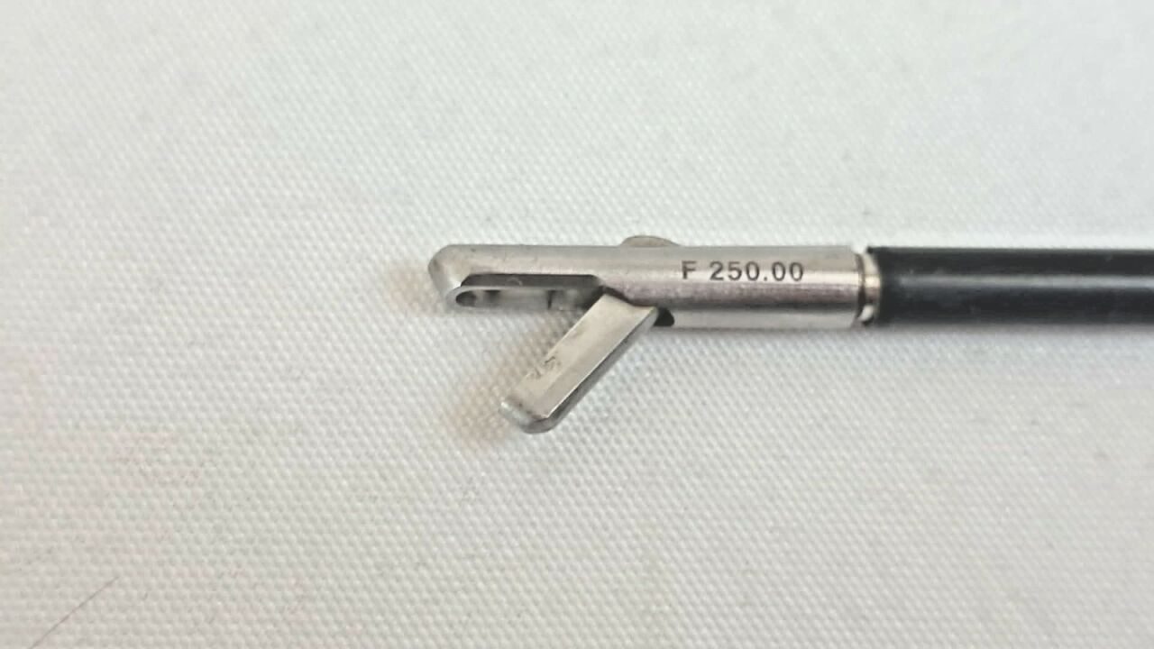 V. MUELLER Endolap F250.00 5mm 33cm Biopsy Punch Forceps — photo 6