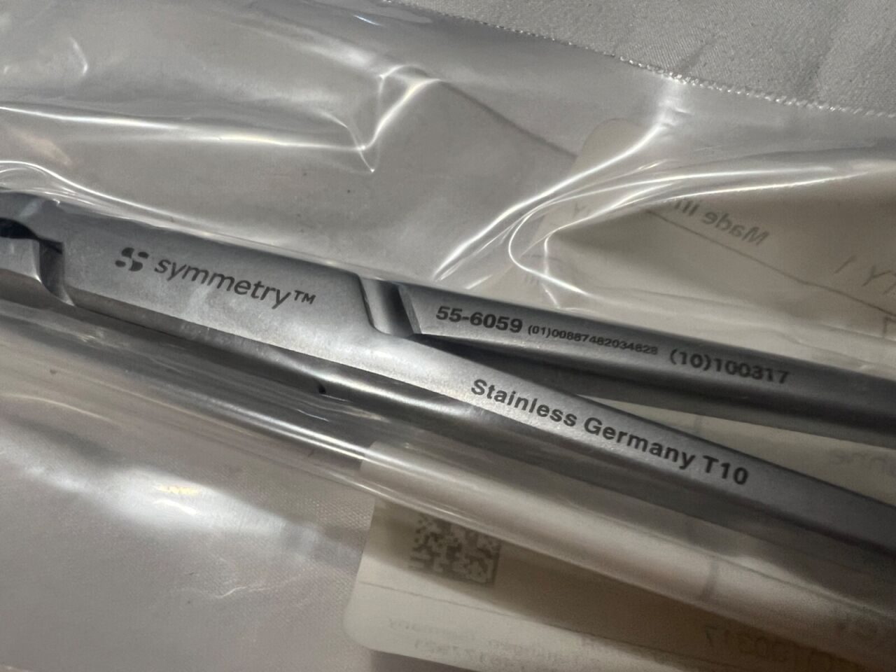 SYMMETRY SURGICAL 55-6059 DeBakey Aorta Clamp 5.5cm Jaws 2x3 Teeth 10.5" Length — photo 3