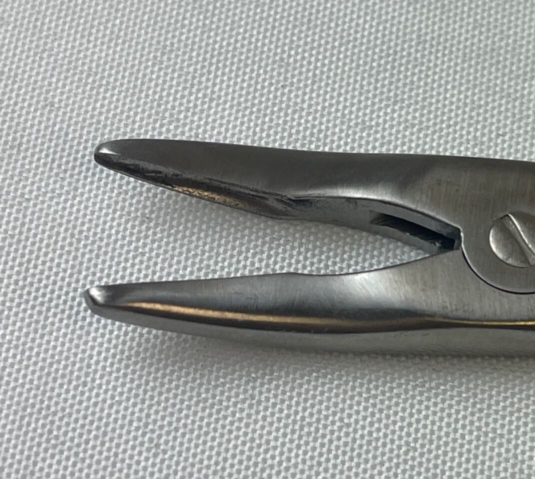 KMEDIC KM47-522 Beyer Ronguer Curved Jaw 4mm x 15mm D/A 7" Rongeur — photo 3