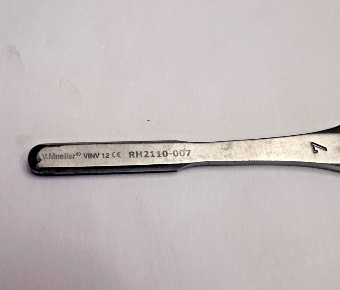 V. MUELLER RH2110-007 Double-Ended Rasp GRIT 7 & 8 8-1/4IN Course & Very Course — photo 2
