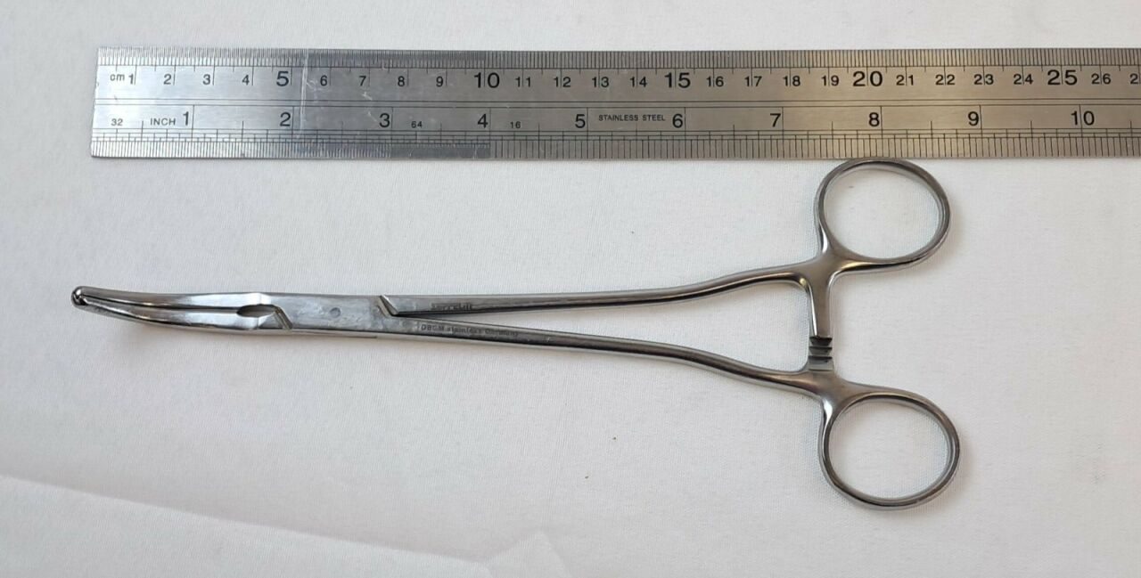 COOPER SURGICAL 160.72.210 Hysterectomy Clamp 8-1/2in Curved — photo 5