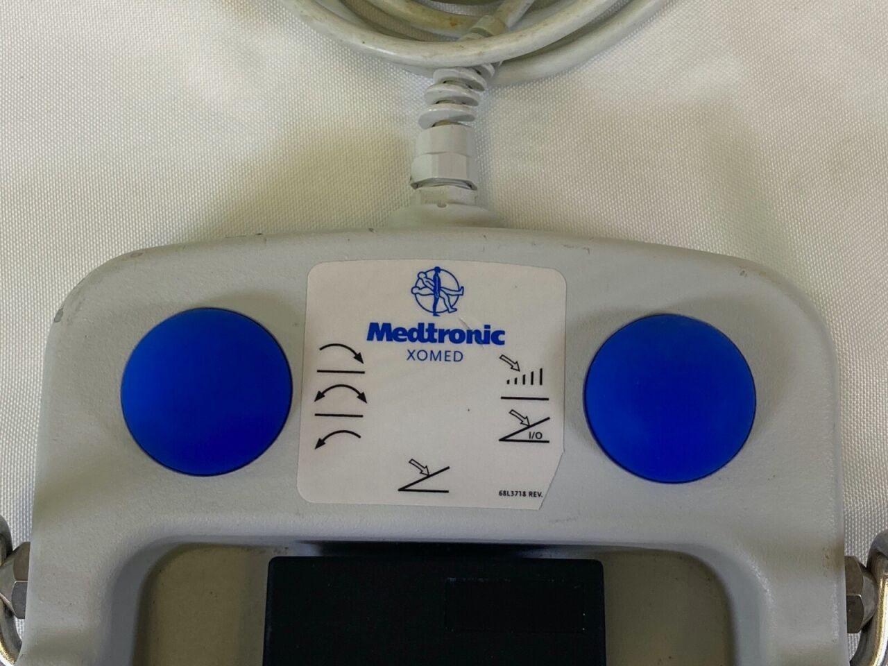 MEDTRONIC 1895420 XPS 3000 Multi Function Single Pedal Foot Switch Electrosurgical Unit — photo 4