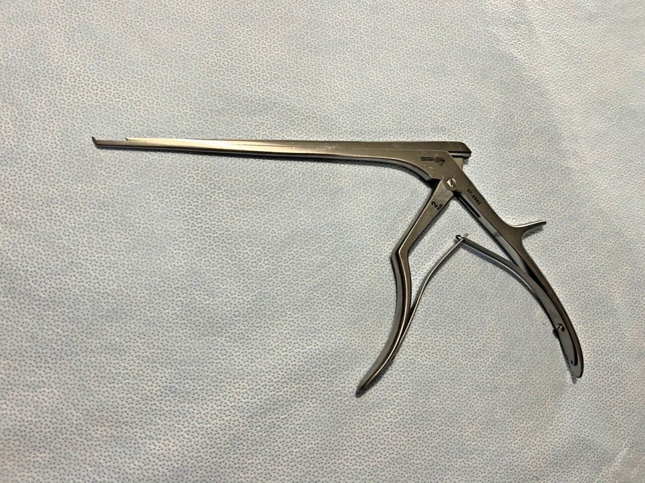 SSI ULTRA 57-0582 Spurling Kerrison Rongeur 2mm X 40deg Upbite 8" Neurology Spine — photo 1