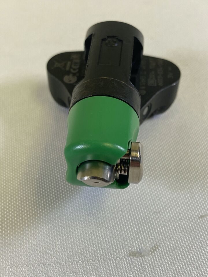 STRYKER 6003-034 eGenius Green Femur Tracker f/ Orthopedic Navigation System — photo 4