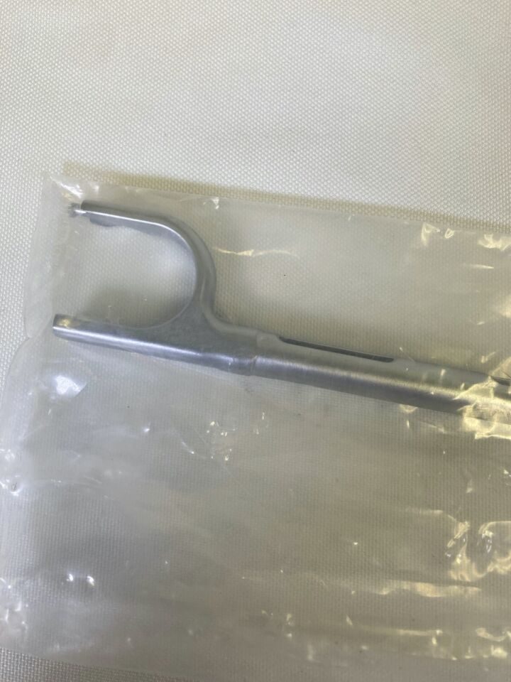 GLOBUS MEDICAL 6135.0100 Freehand Holder Independence MIS Spine Instrument — photo 4