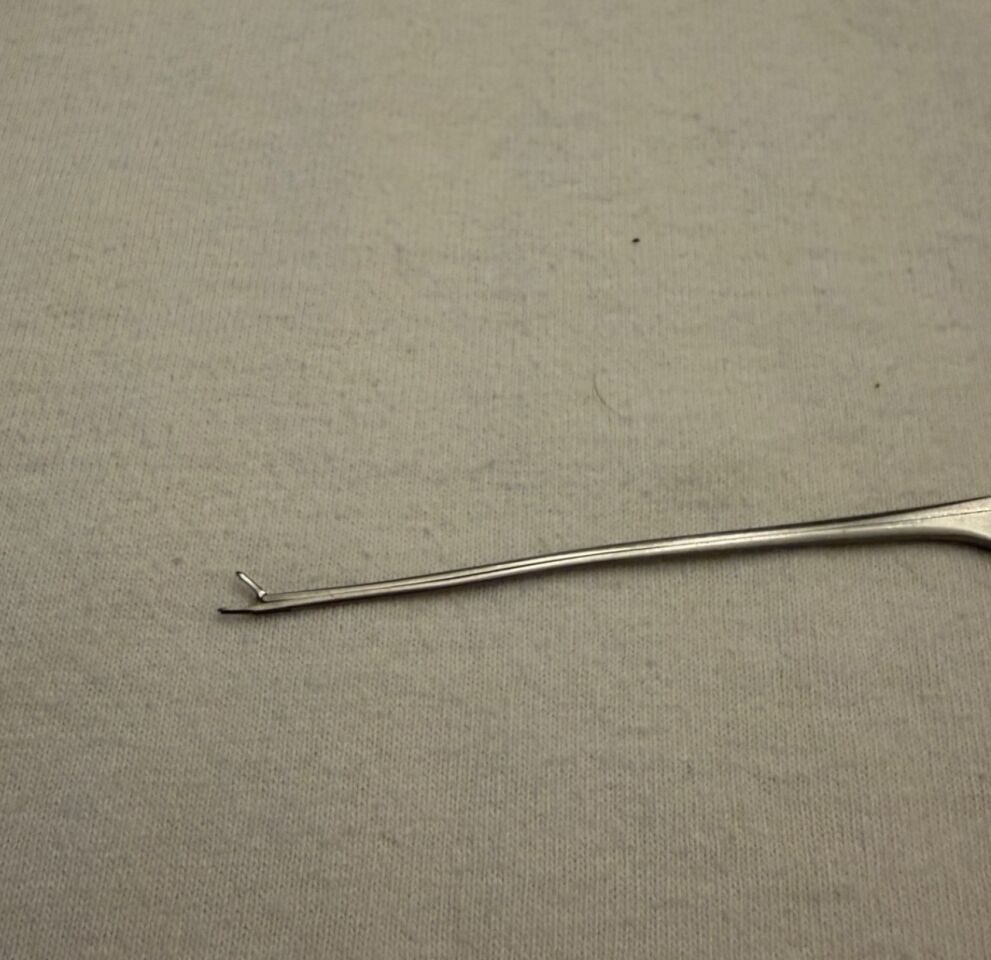 KARL STORZ X249 House Miniature Ear Forceps Angled Left — photo 4