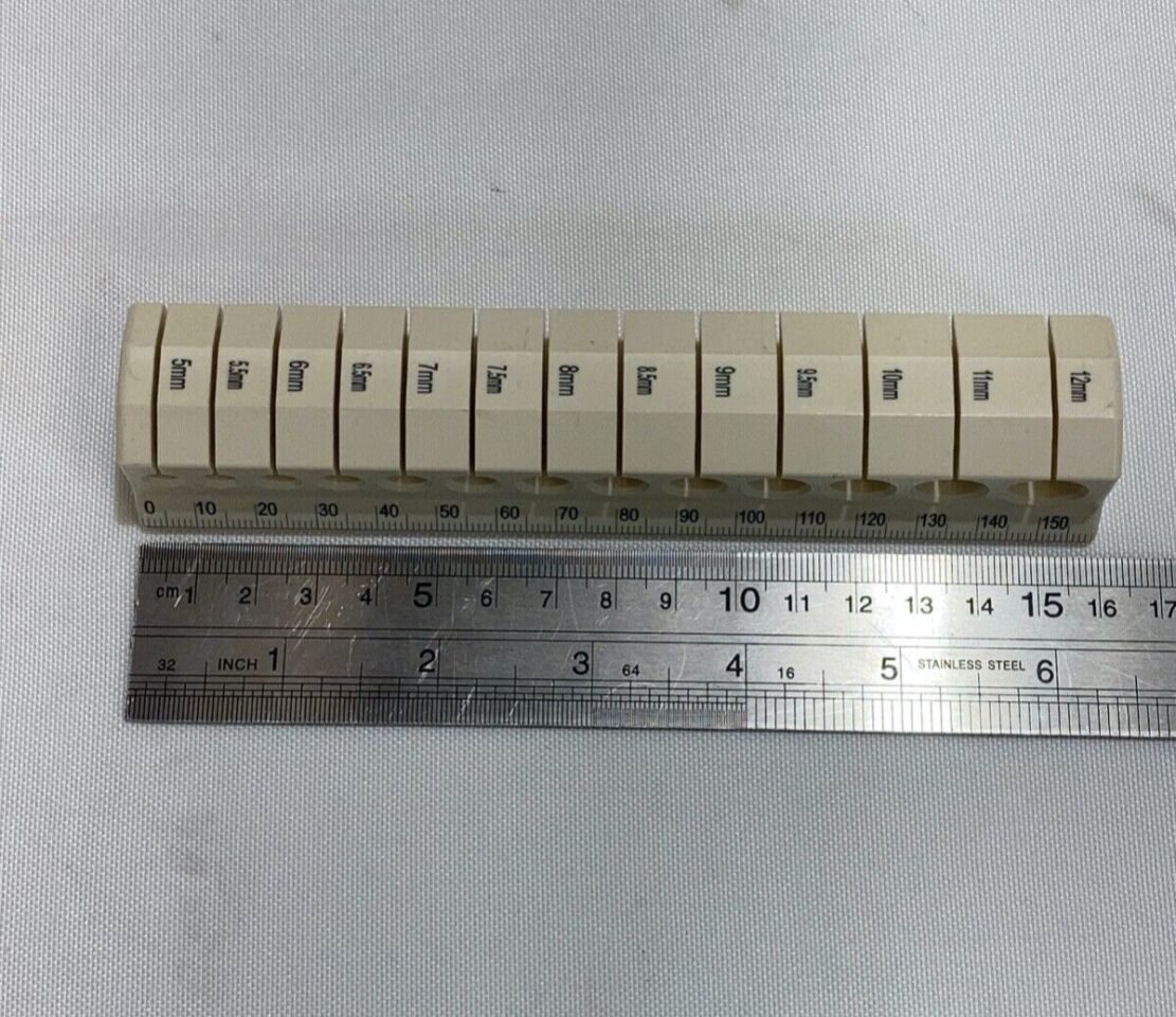 BIOMET 043080  Grat Prep Sizing Block — photo 6
