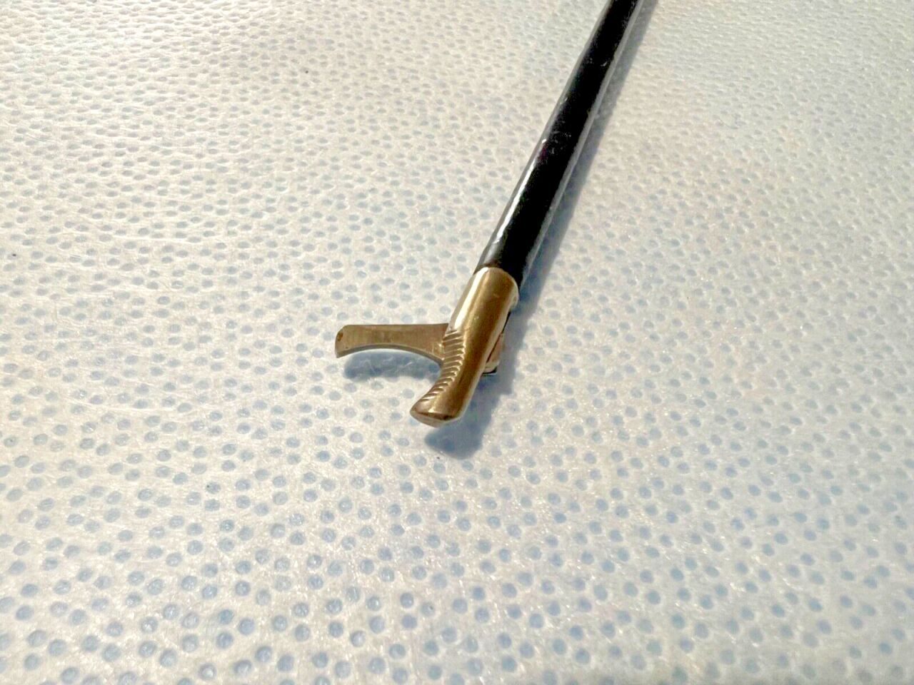R. WOLF 8383.02 5mm x 33cm Monopolar Laparoscopic Hook Scissors Forcep — photo 3