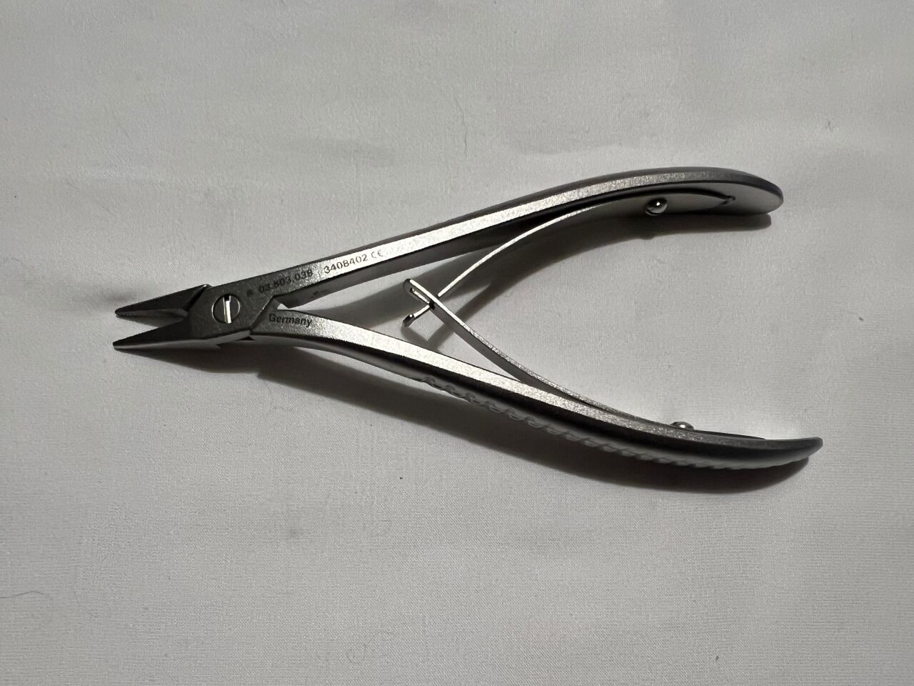 SYNTHES 03.503.038 Bending Pliers For Matrix Midface Plates — photo 1