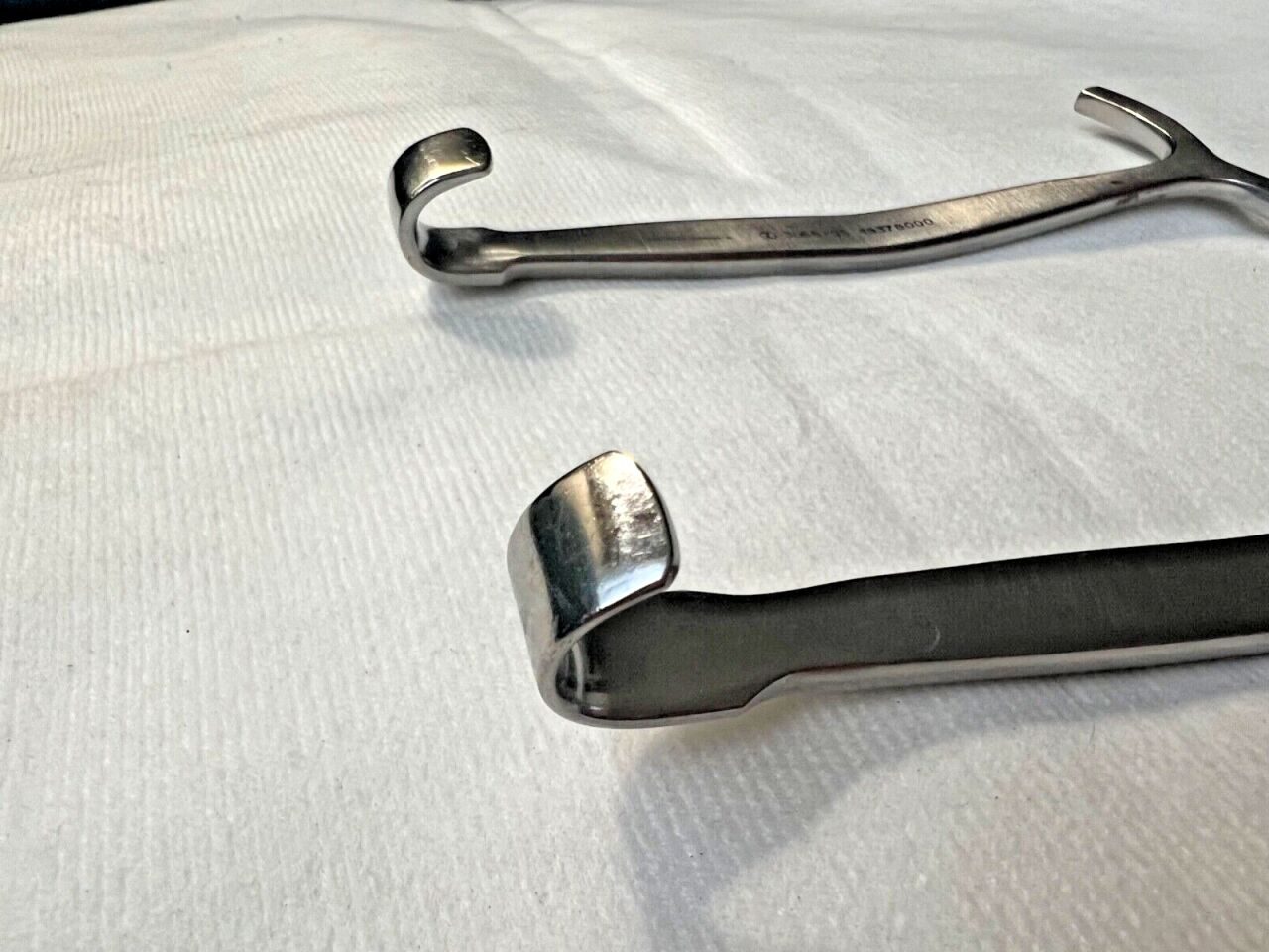 ZIMMER 3066-05 Smillie Angled Retractors T-Handle 5-1/2" L - lot of 2 — photo 3