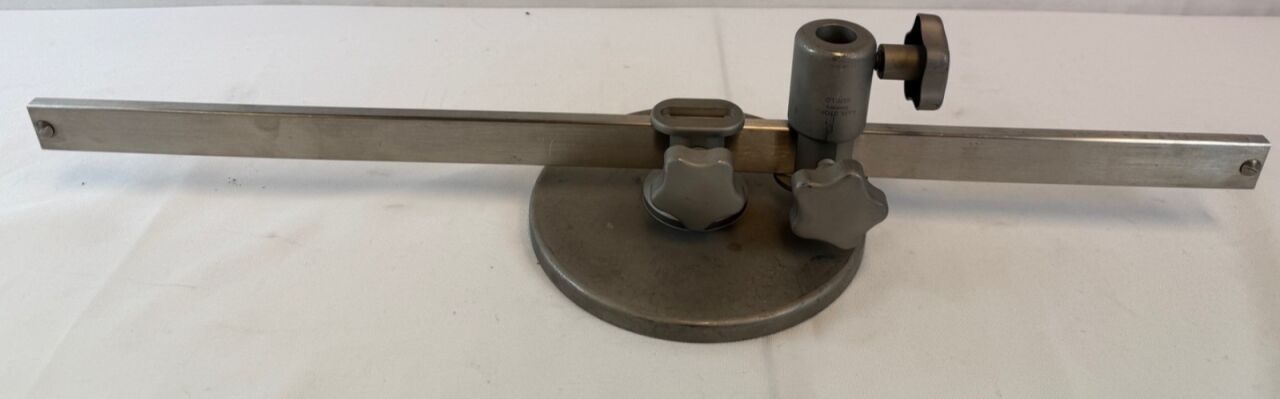 KARL STORZ 8575LC Swiveling Arm Moveable Plate f/ Table 8575L