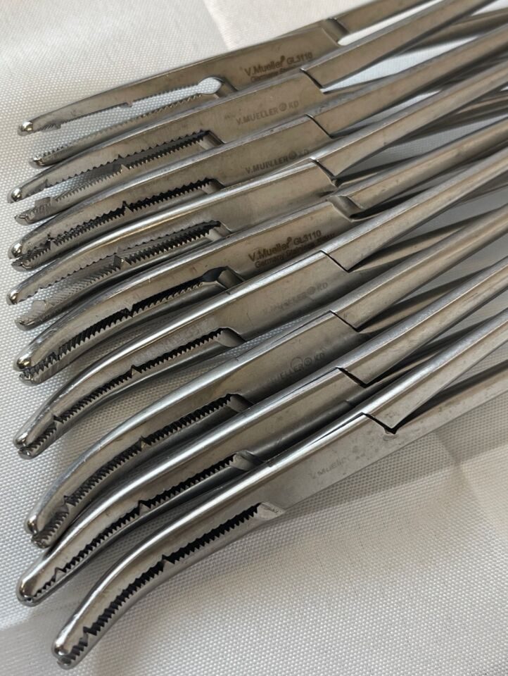V. MUELLER GL3110 Heaney Kanter Curved Hysterectomy Forceps Double Teeth Heavy Pattern 9" — photo 3