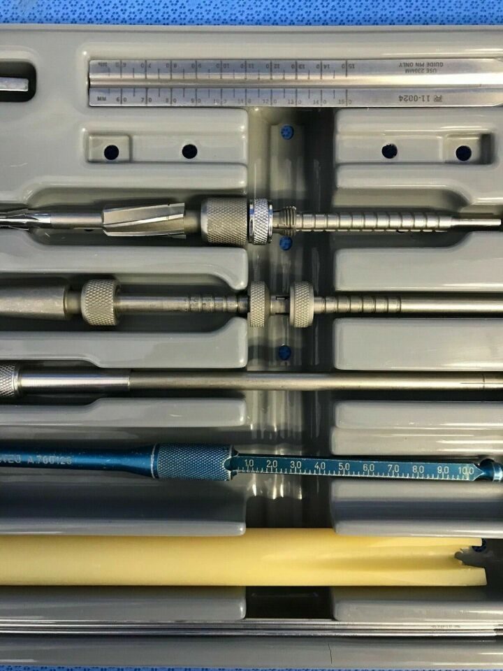 RICHARDS OSTEO 11-5026 Multi-Systems Instrument Set w/ Case — photo 4