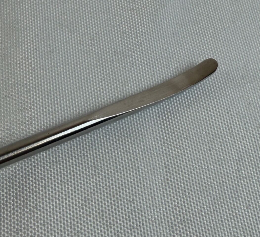 V. MUELLER RH982 Double Ended Cottle Elevator 3.2mm Blades 22.5cm — photo 3