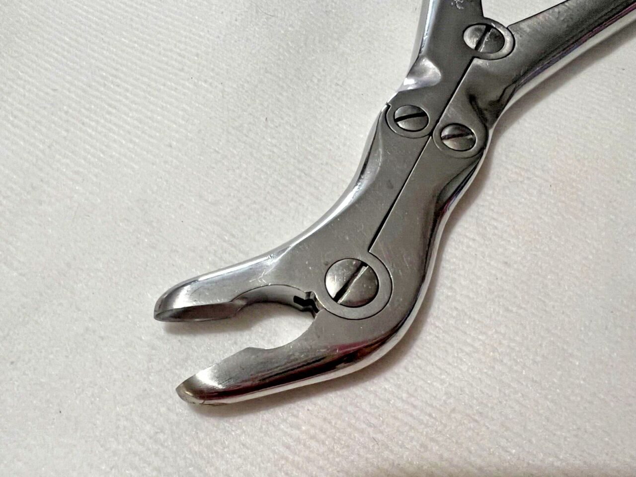 V. MUELLER 9-1/2" Length Angled Double Action Duckbill Rongeur — photo 2