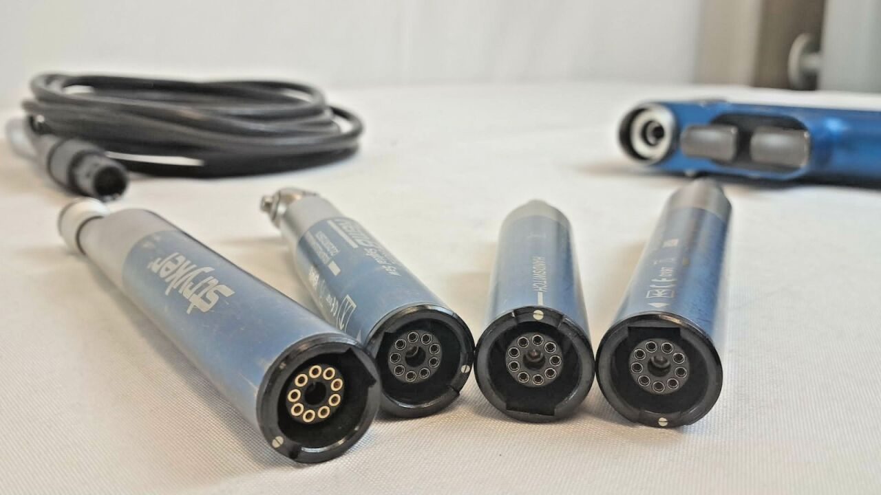 STRYKER 6400 RemB Universal Driver Set w/ Oscillating Sagittal Saw & Cor — photo 5