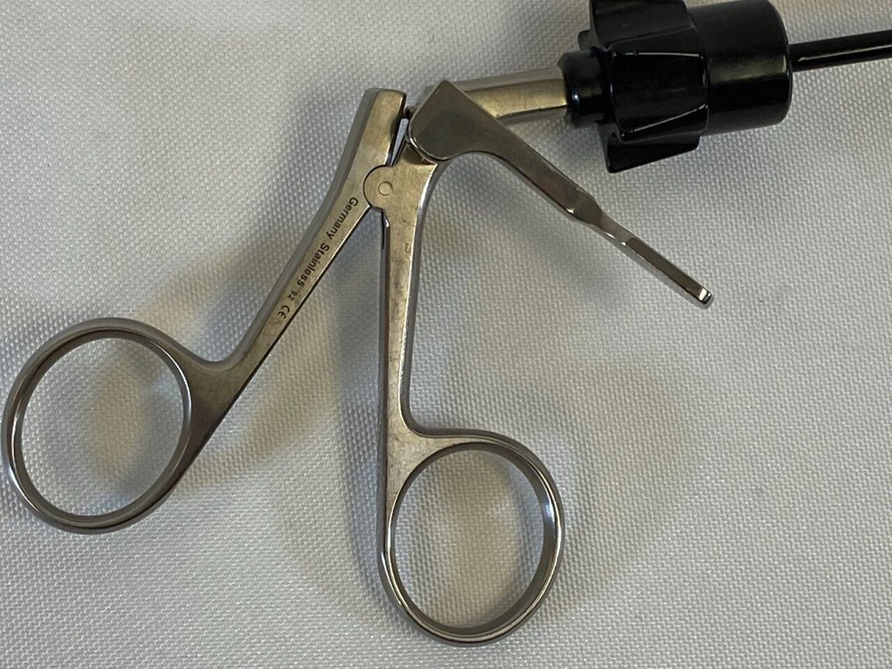 JARIT 625-107D5 Roto-Lok Laparoscopic Locking Lever Grasping Forceps 5mm x 384mm — photo 6