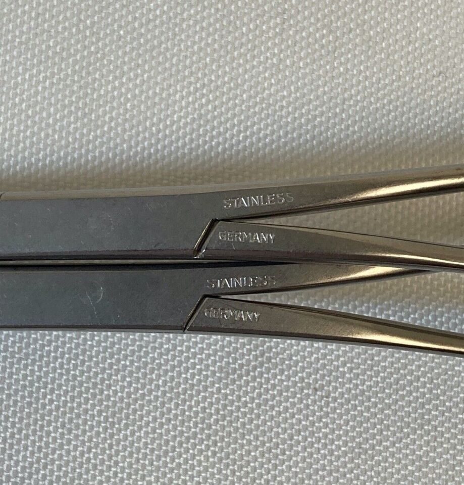 V. MUELLER CH-6183 Cooley Coarctation Clamp Angled Shanks — photo 3