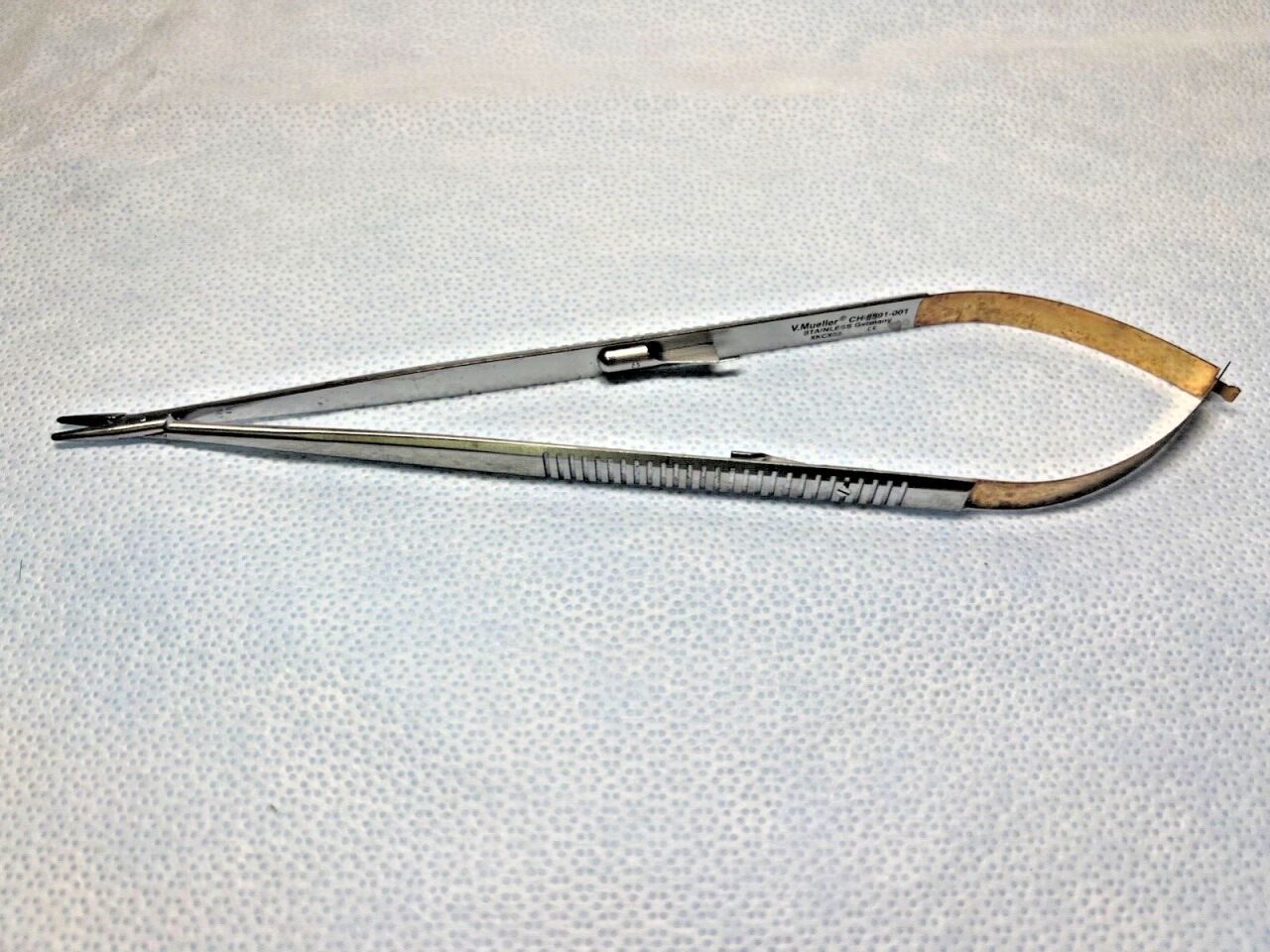 V. MUELLER CH8591001 Jacobson Tungsten Carbide Needle Holder 8-3/4" Spring Lock