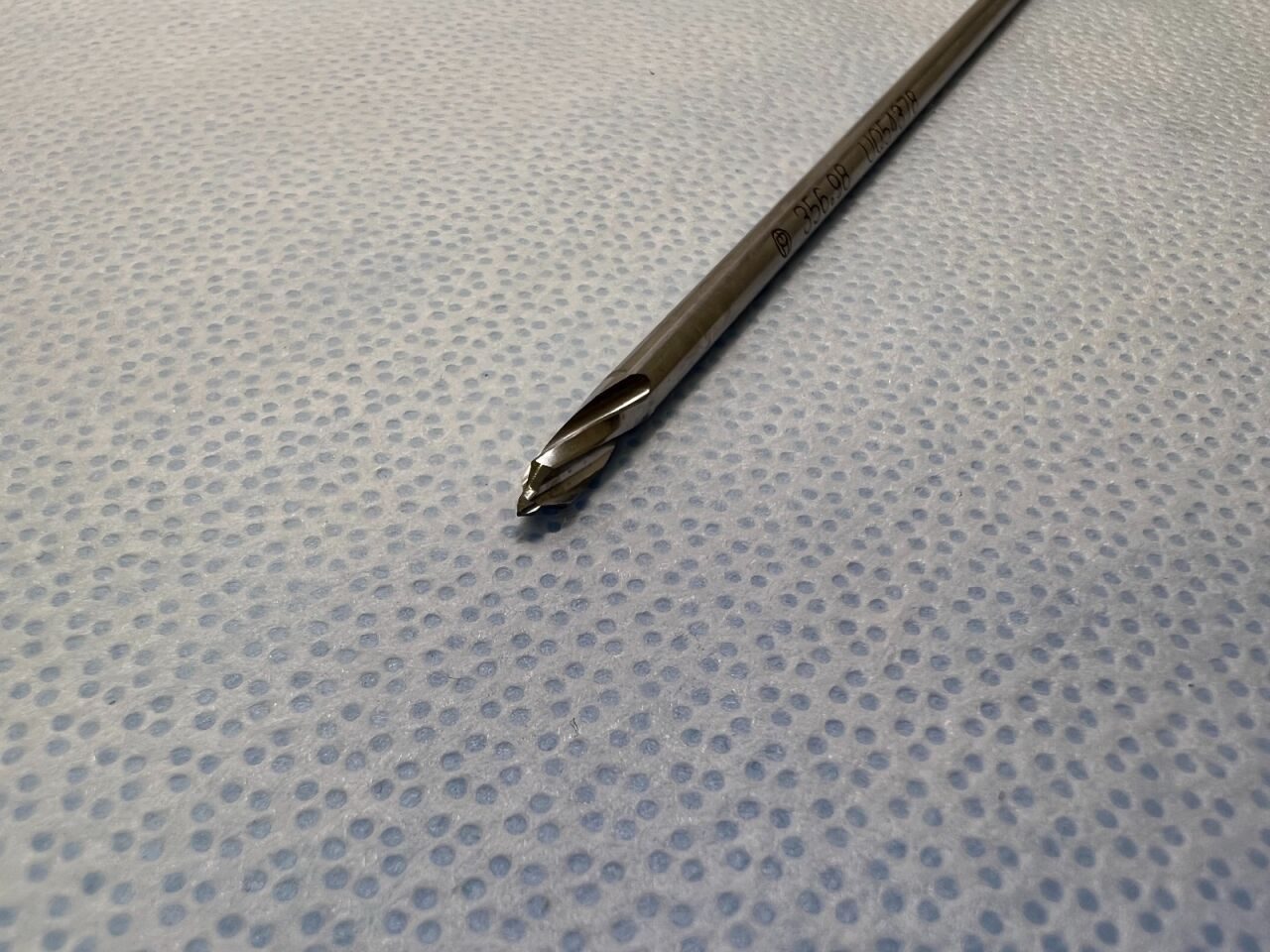 SYNTHES 356.98 4.0mm Flute — photo 3