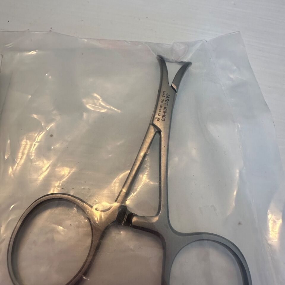 JARIT 109-100 Backhaus Towel Clamp Forceps 3.5" — photo 2
