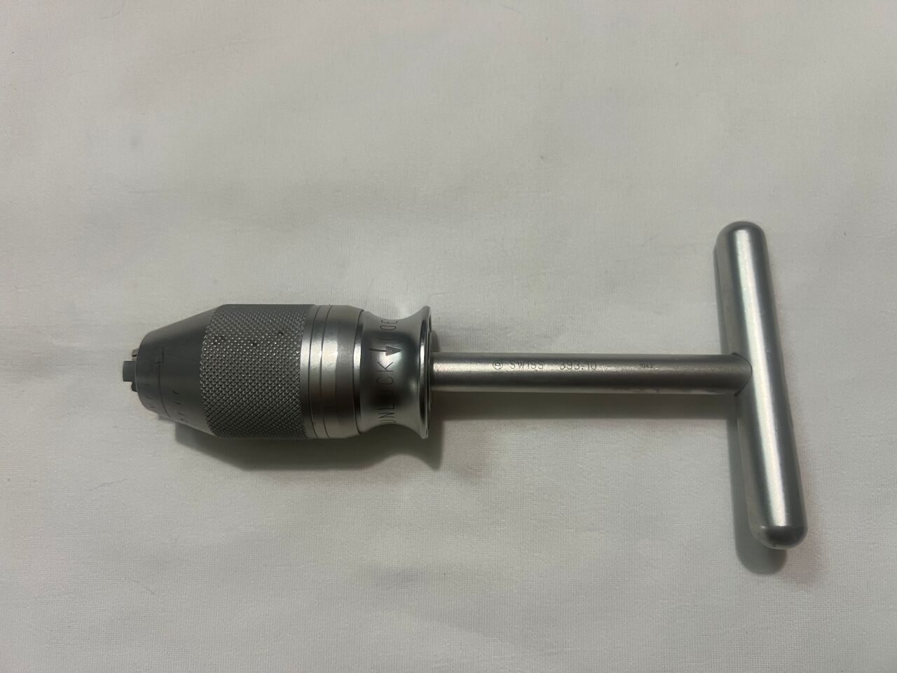 SYNTHES 393.1 Universal Chuck w/ T-Handle — photo 1