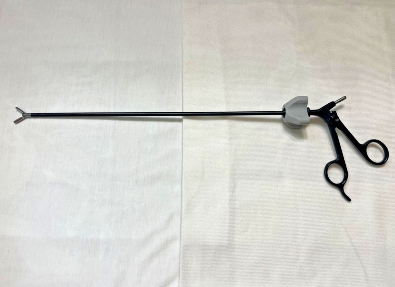 AESCULAP PO735R ADTEC Laparoscopic Monopolar Bullet Nose Grasper 5mmX31cm