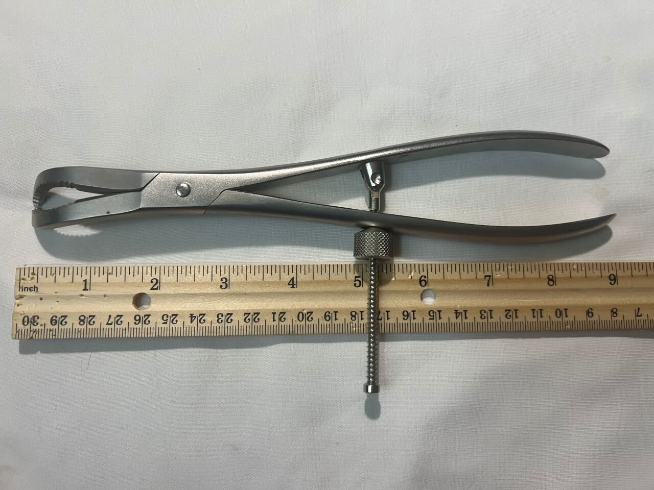 SYNTHES 399.05 Serrated Reduction Forceps w/ Speed Lock — photo 2