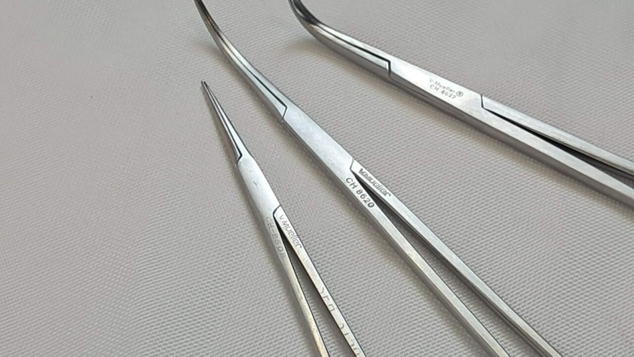 V. MUELLER CH8620 CH8622 CH8608 Jacobson Hemostatic Delicate Forceps Set 3pc — photo 4
