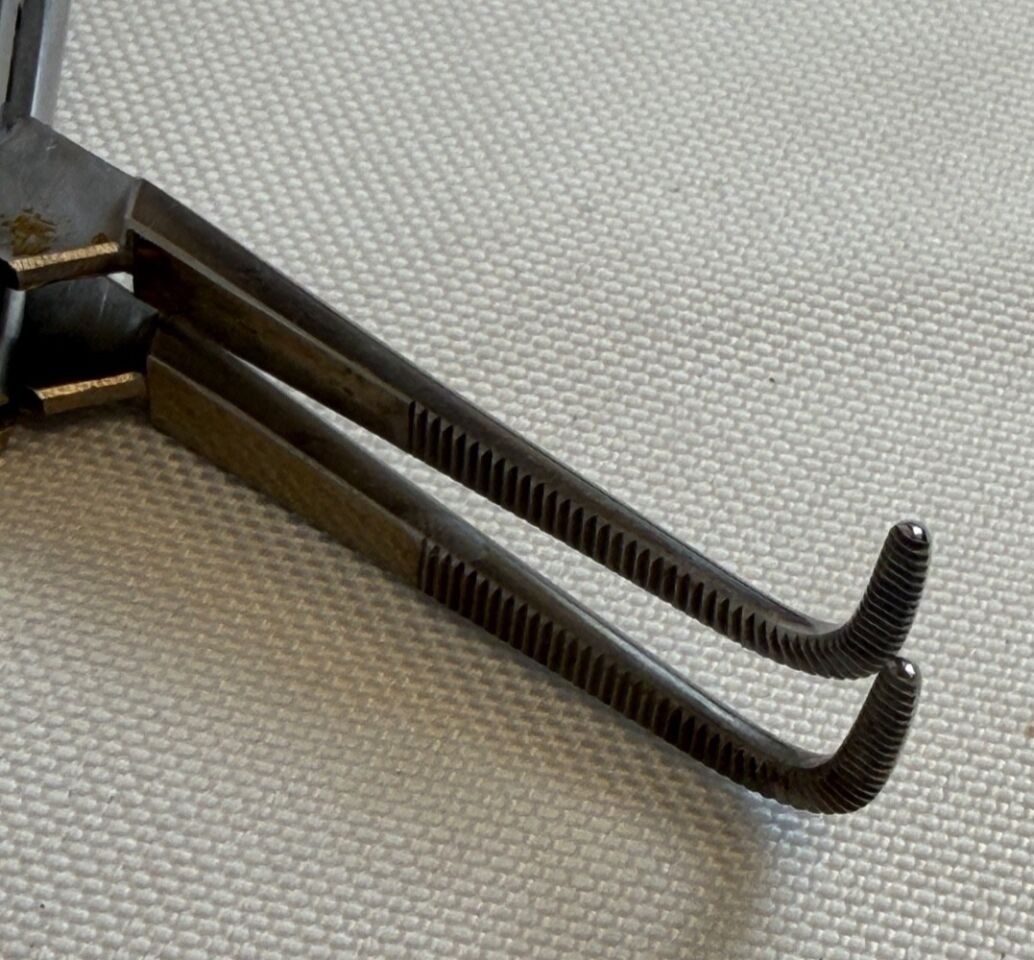 PILLING 34-2557 Kantrowitz Forceps Right Angle Serrated 1.75" Tip x 2mm — photo 4