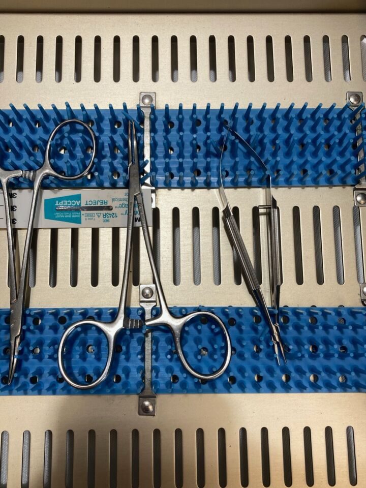 VARIOUS  24 Piece Storz Alcon Aesculap Micro Cataract Tray — photo 5