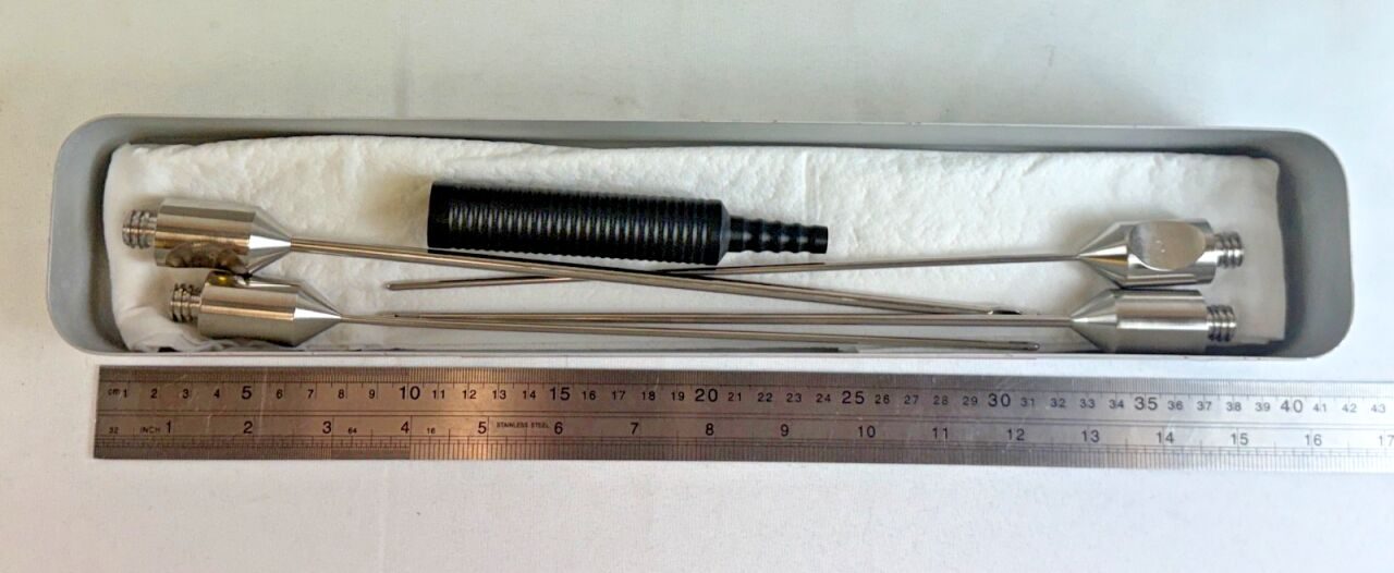 ADVANCED AESTHETIC RESOURCES Liposuction Cannulas & Handle Set of 4 w/ Tray — photo 7
