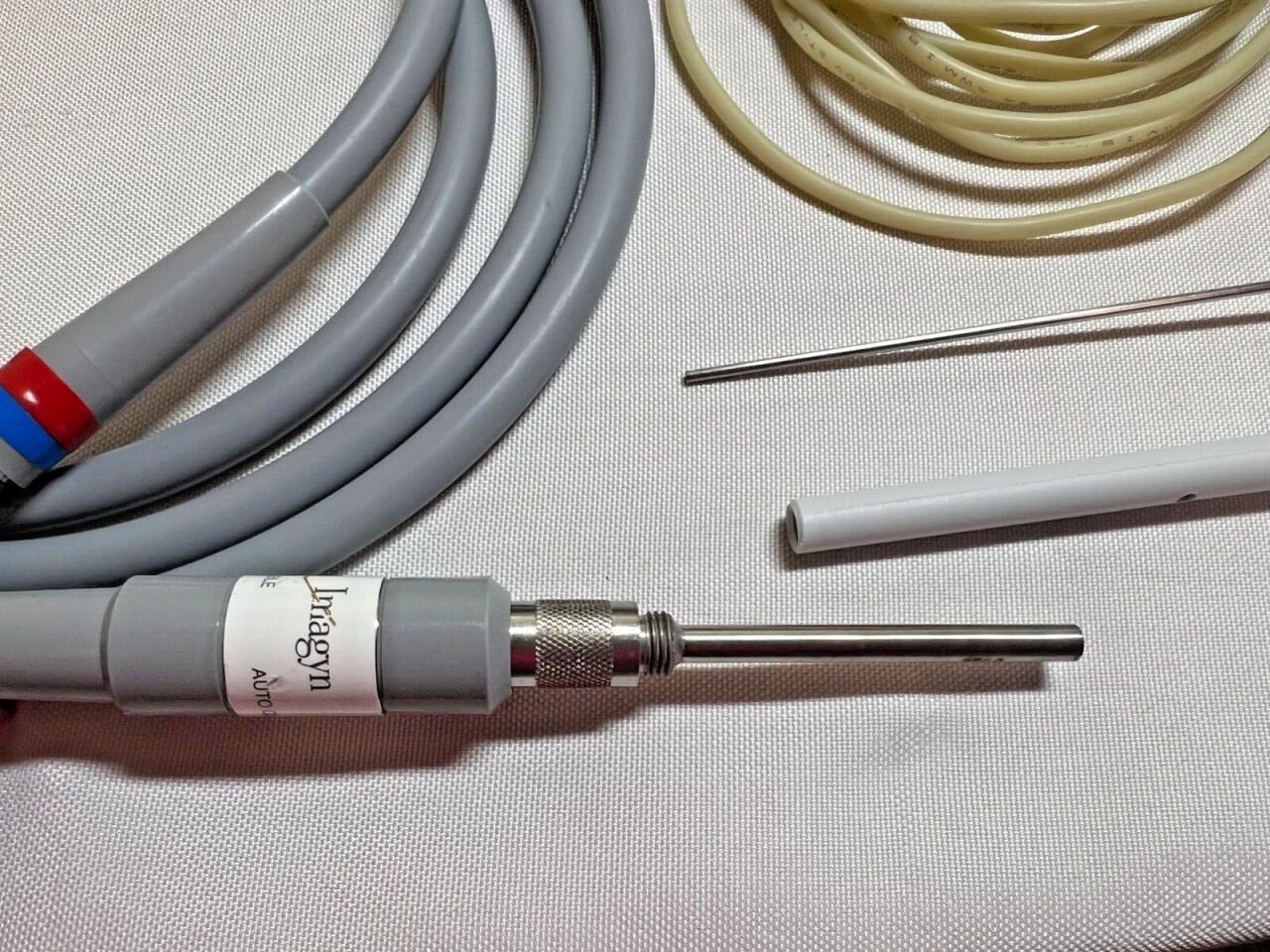 SABER MEDICAL Various  MicroLab Endoscopic Gallbladder Set w/ Case — photo 2