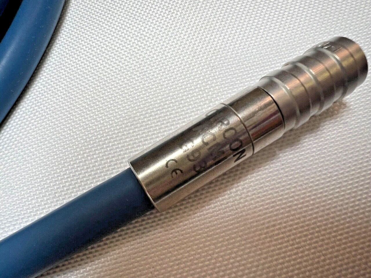 CIRCON ACMI G93 Autoclavable Light Source — photo 3