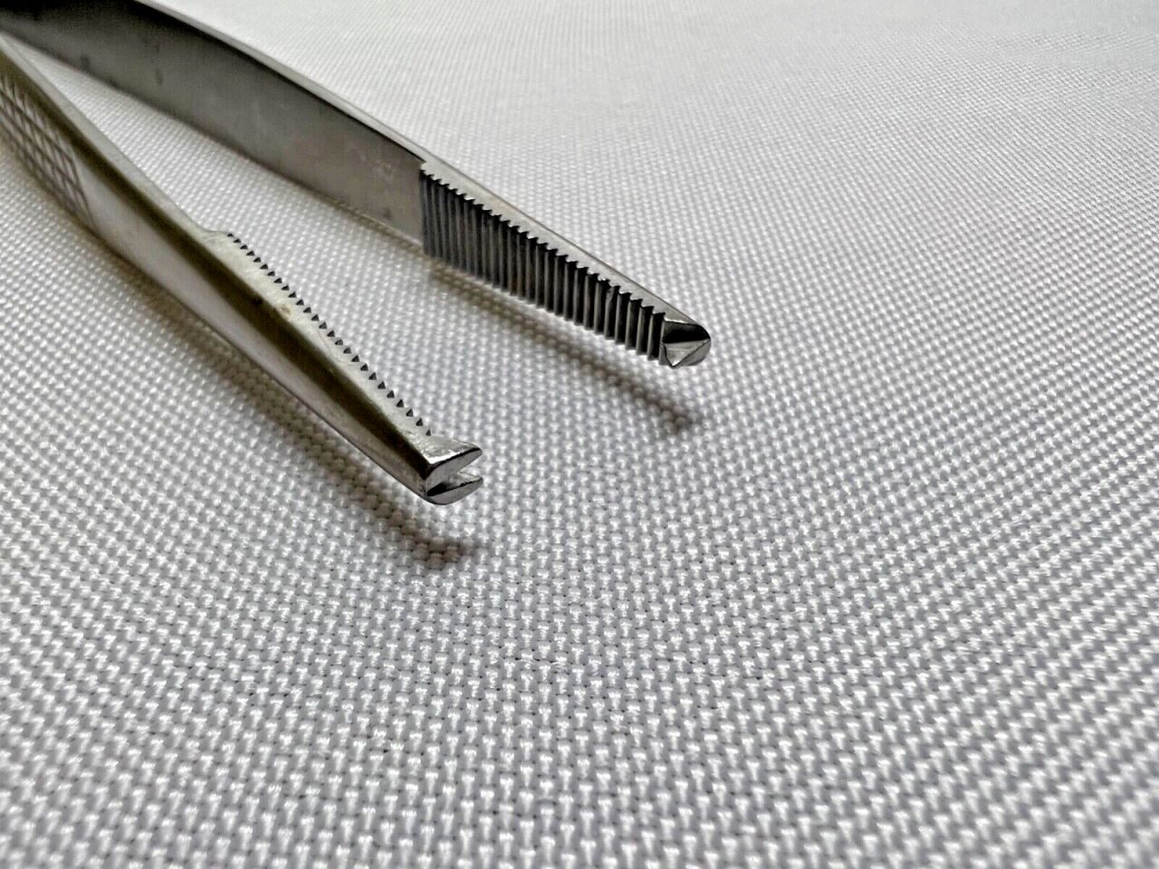 Bonney Tissue Forceps 1 X 2 Teeth 6-3/4" Length — photo 3