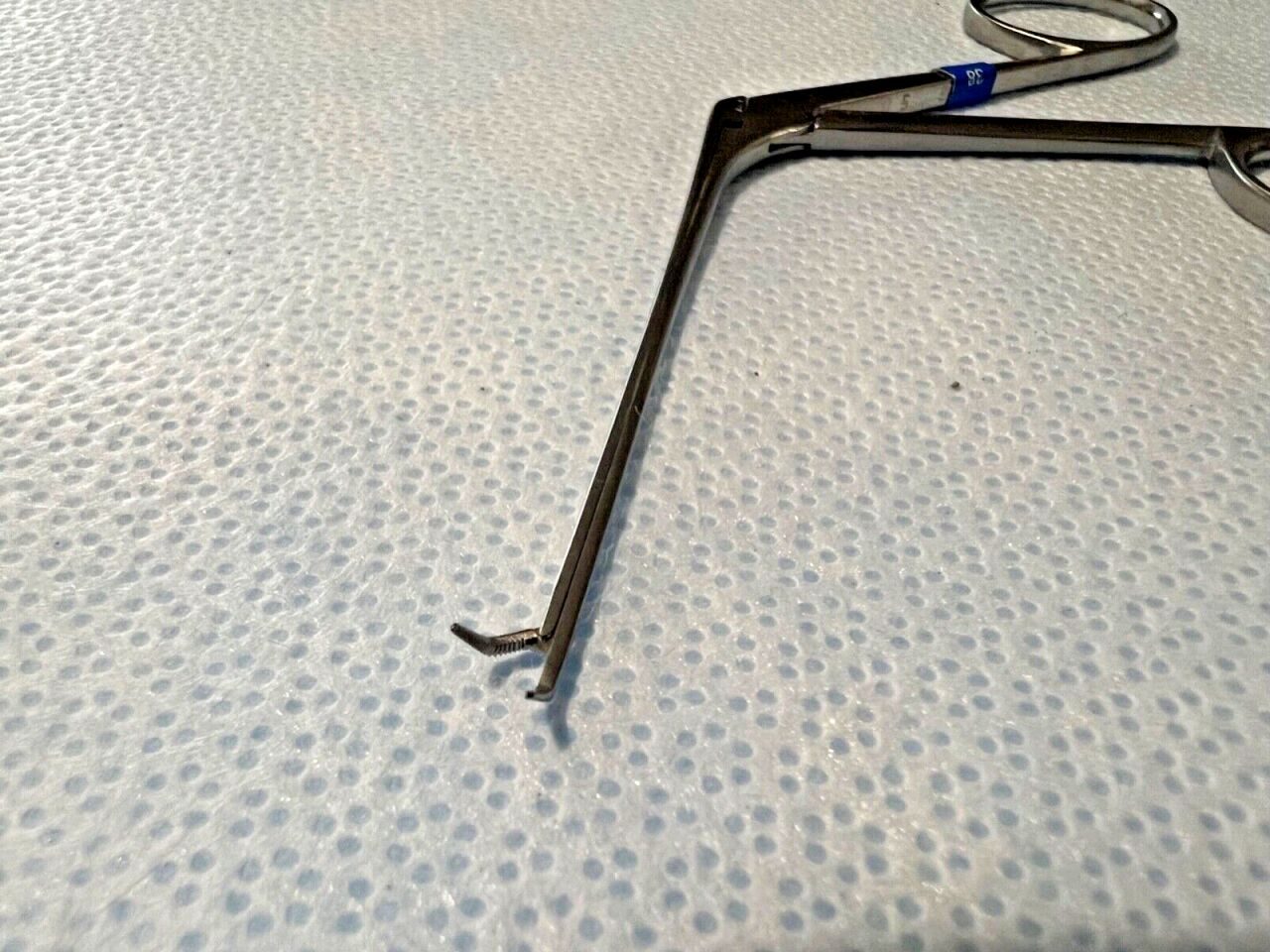 V. MUELLER VM101-3103 Micro Surgical Serrated Forceps Curved Left ENT — photo 2